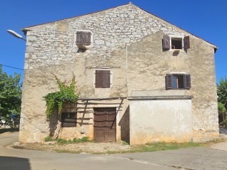 Istarska kamena hiša za renovacijo (29283)