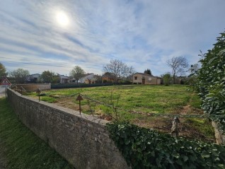 Građevinsko zemljište, 677 m², u Šišanu (28946)