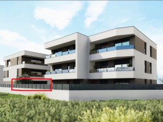 PULA, Valdebek - Stan u prizemlju s vrtom u novogradnje / B1 (29626)