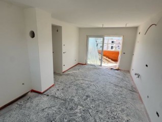 Pula, Apartment in New Construction in Veliki Vrh, 58 m² (28333)