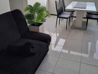 Na prodaju renoviran  stan s prekrasnim pogledom na more (21162)