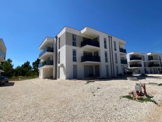 Istra. Novogradnja. Prodáváme byt s výhledem na moře – Ližnjan (30433)