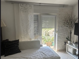 For sale: two-story apartment in Pula (25751)