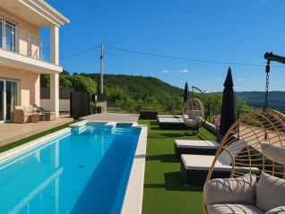 Grimalda, Luksuzna vila s bazenom i wellnessom (29658)