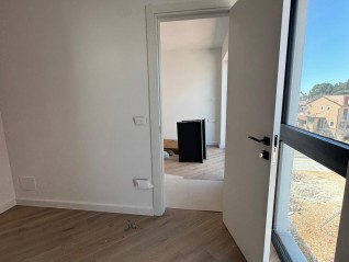 APARTMENT FOR SALE IN ROVINJ. WITH SEA VIEW. (29066)