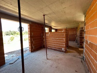 Nový projekt, Barbariga! Apartmán v přízemí se zahradou a parkováním, 500 m od moře (26833)