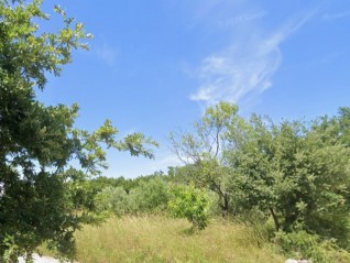 Sale - construction land near the center of Marčana! (28587)