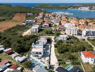 Perfect Family House with Pool in Banjole, Close to the Beach and Nature (27206)