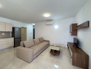 Excellent opportunity! NEW BUILD, ready to move in. We are selling an apartment (D202) with a parking space, on the second floor of the building, in Peroj! (27522)